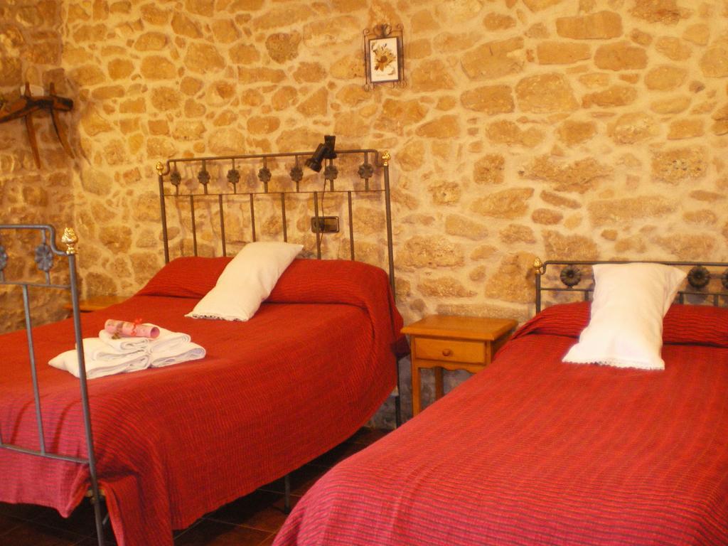 Masia Del Aragones Peñarroya de Tastavins 객실 사진