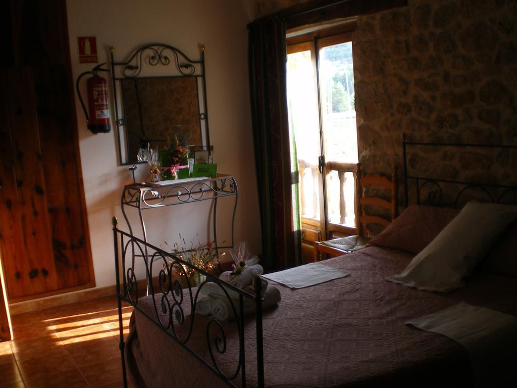 Masia Del Aragones Peñarroya de Tastavins 객실 사진