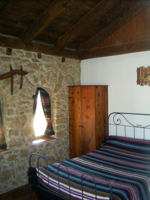 Masia Del Aragones Peñarroya de Tastavins 객실 사진